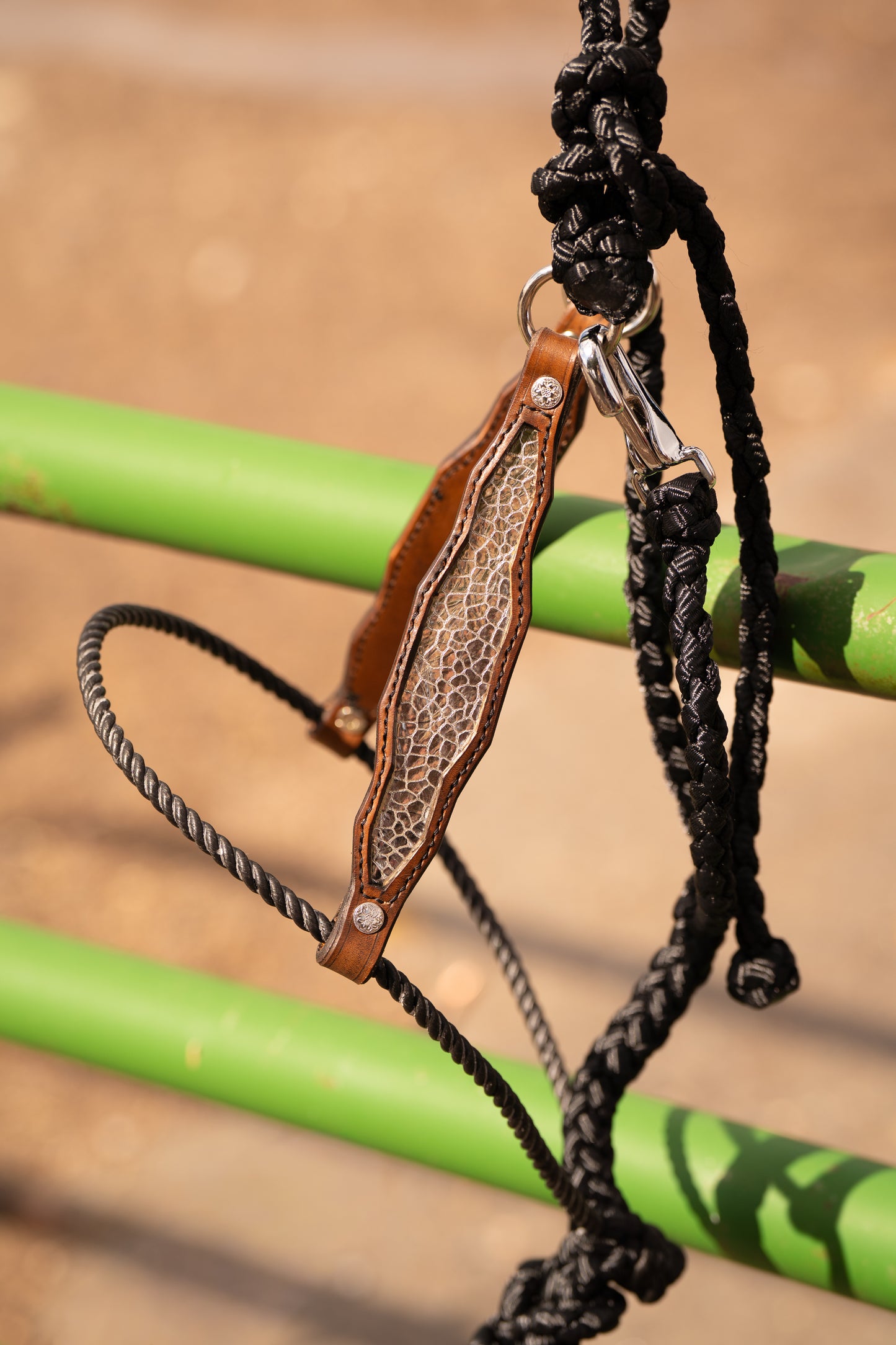 Black Hybrid Halter