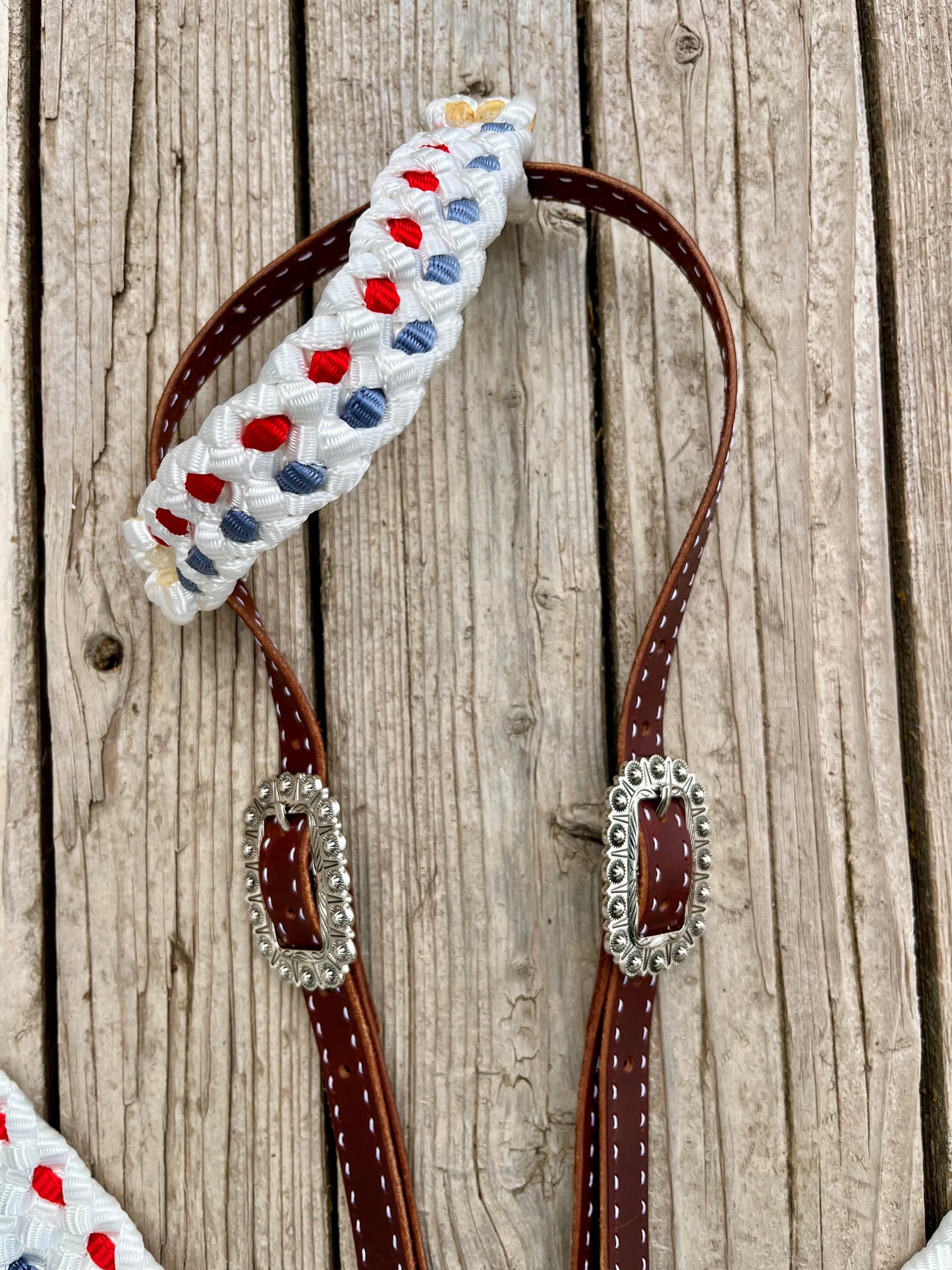 White, Red and Denim Blue Tack Set